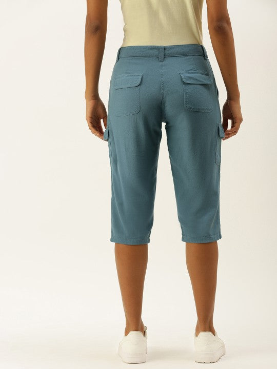 Women Teal Regular Fit Solid Capri Trousers