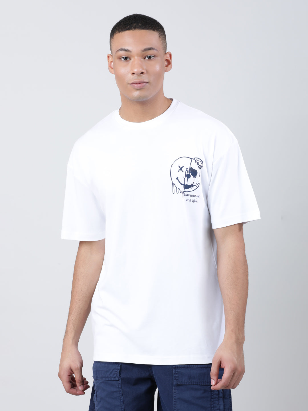 Men White Graphic Print Oversized T-Shirt