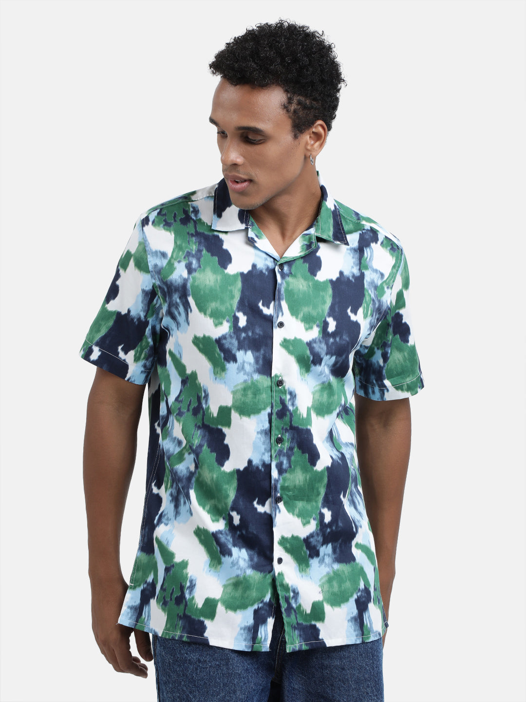 Men Blue/Green Digital Print Half Sleeves Casual Shirt