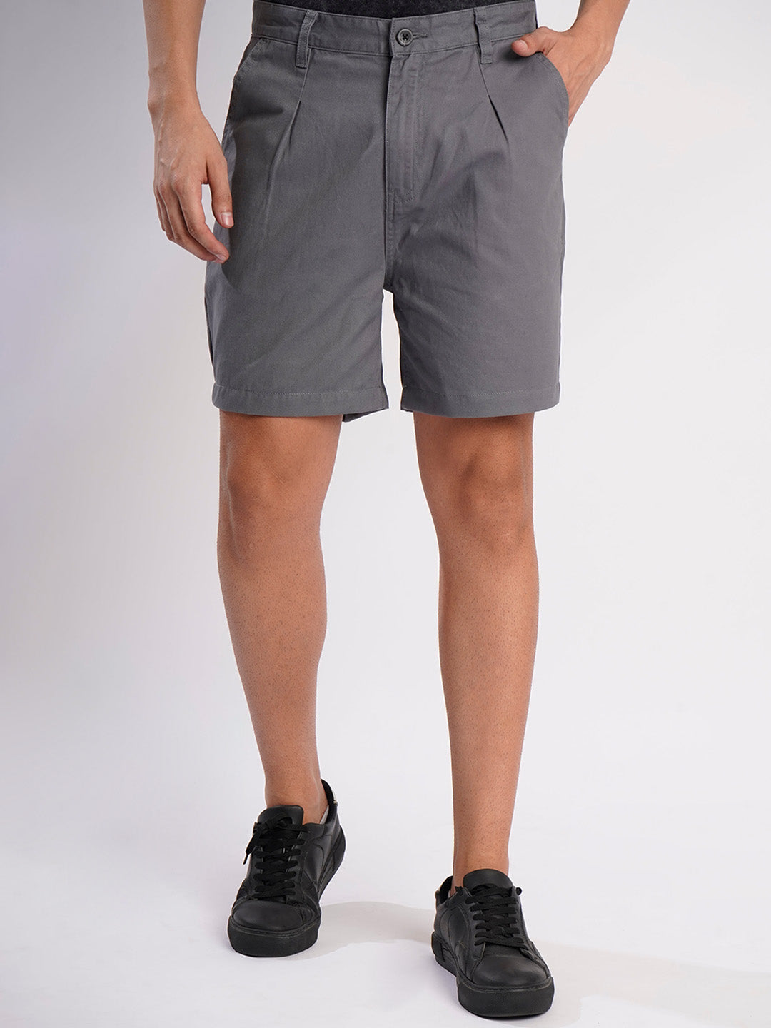 Men Grey Regular Fit Pleated Chino Shorts