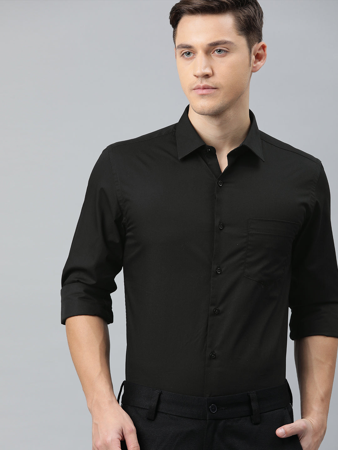 Men Black Solid Slim Fit Formal Shirt