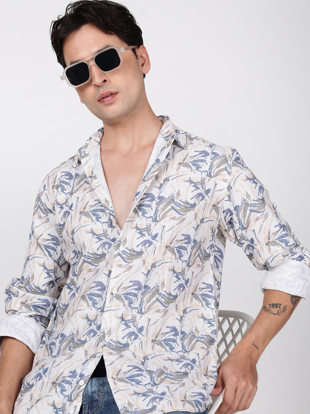 Men Beige and Blue Floral Printed Slub TextureShirt