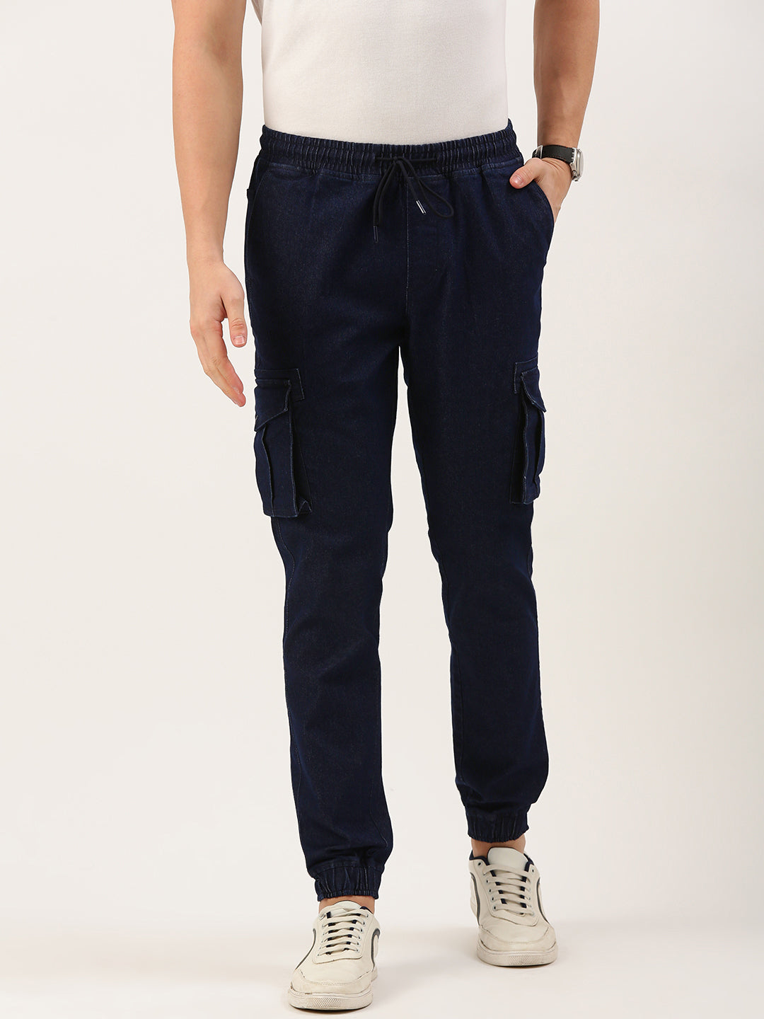 Men Navy Regular Fit Solid Cargo Jogger Jeans