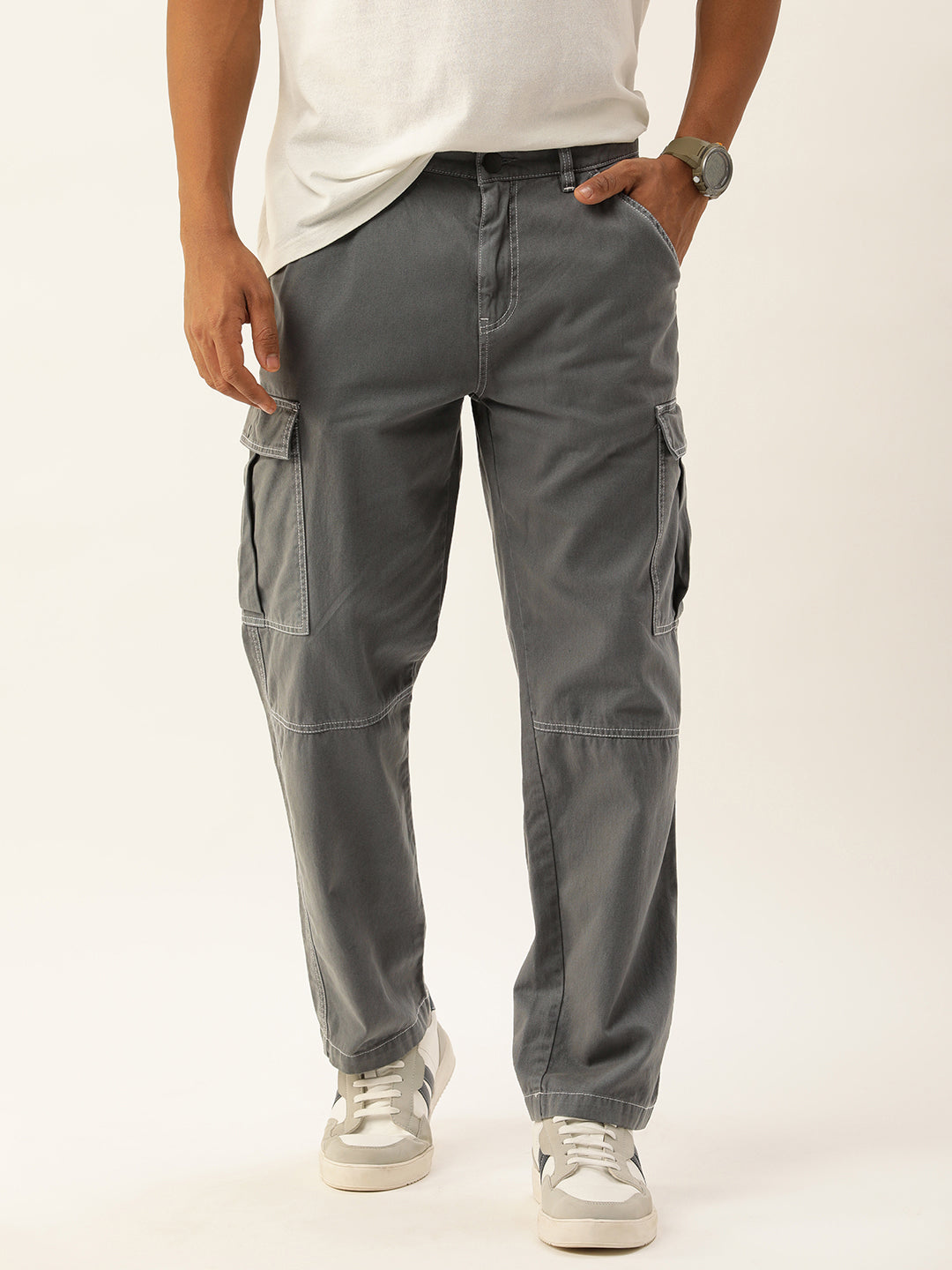 Men Iron Grey Relaxed Fit Solid Cargo Trouser with Contrast Stitch