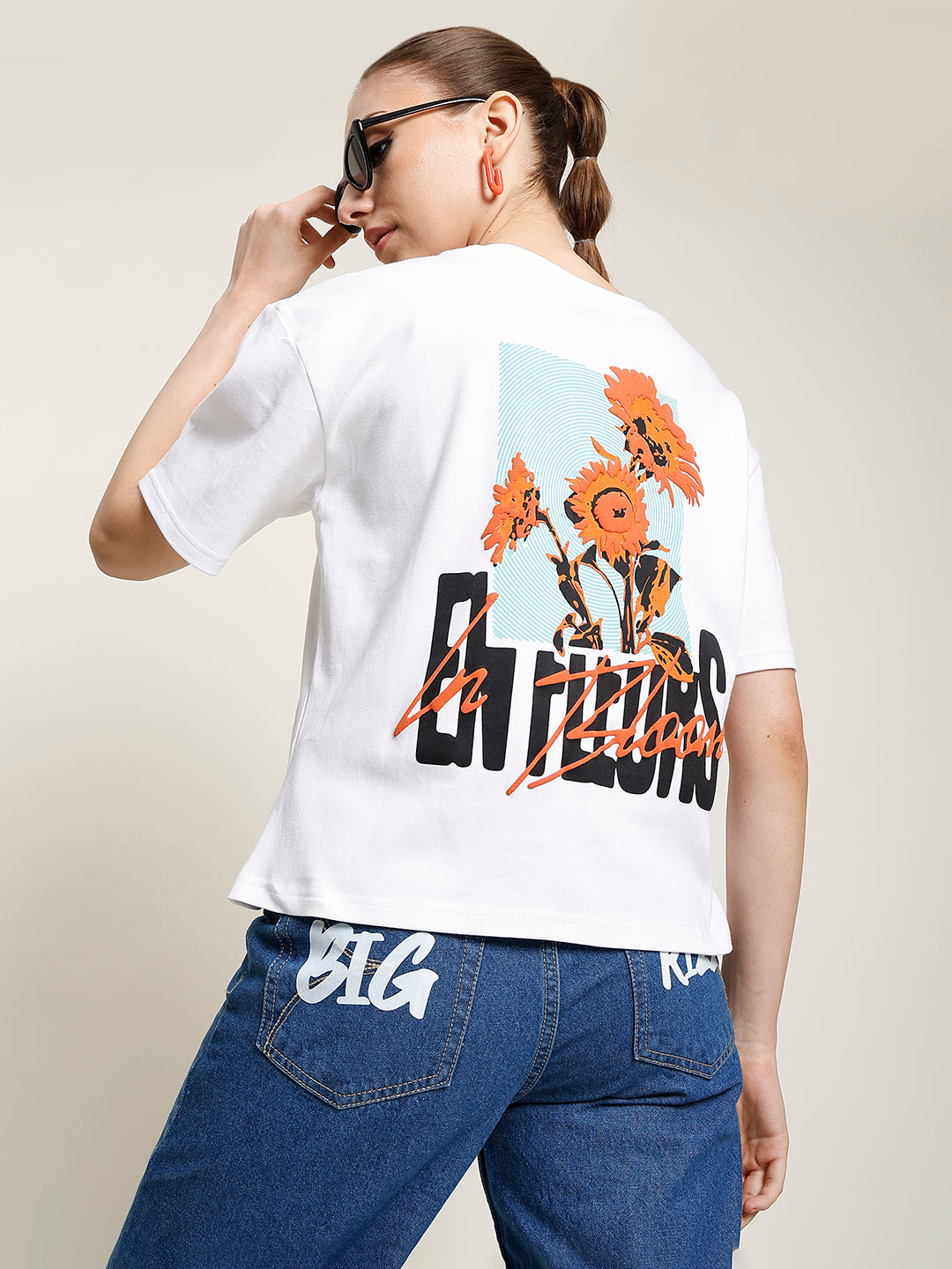 Women Floral Printed Boxy Crop T shirt