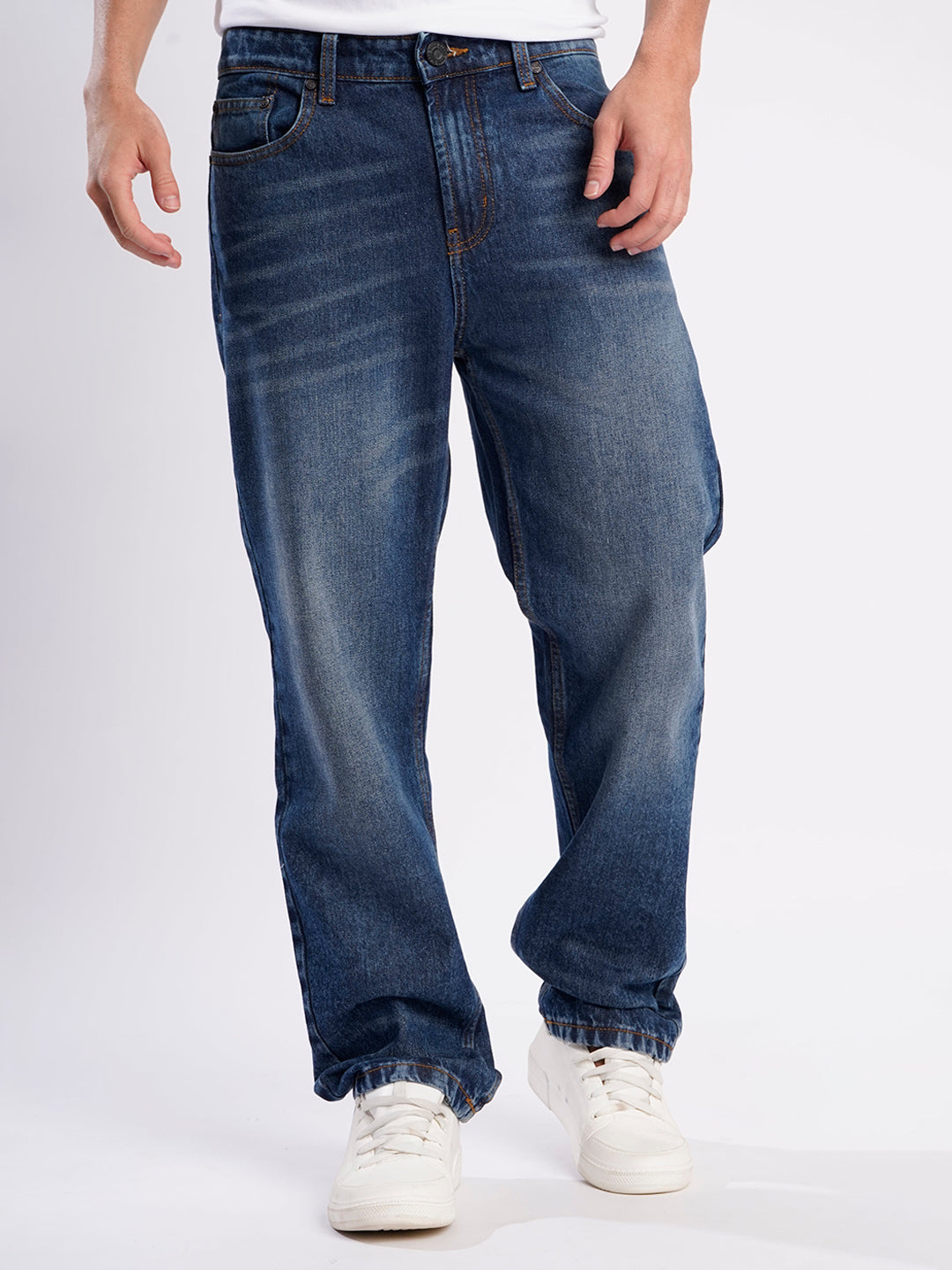 Men Blue Low fade  Tinted Straight  Fit Jeans