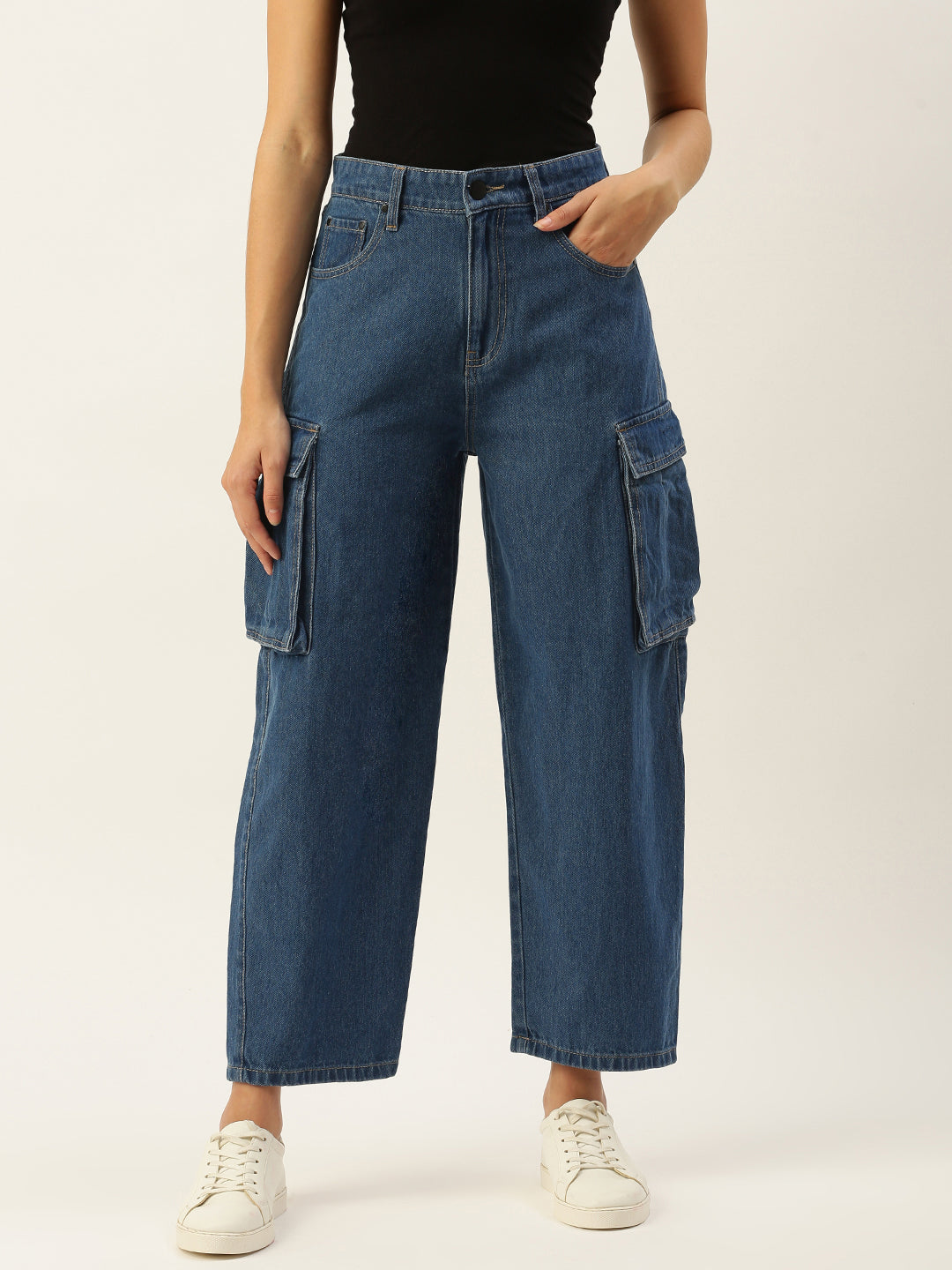 Women Blue Balloon Fit Solid Cargo Jeans