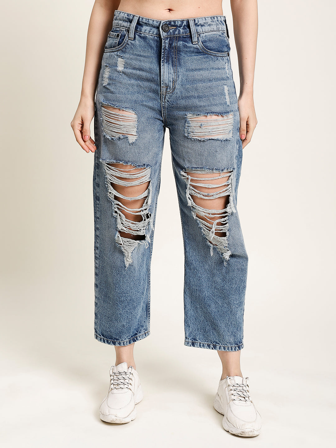 Women-heavy-distressed-Balloon-Fit-jeans