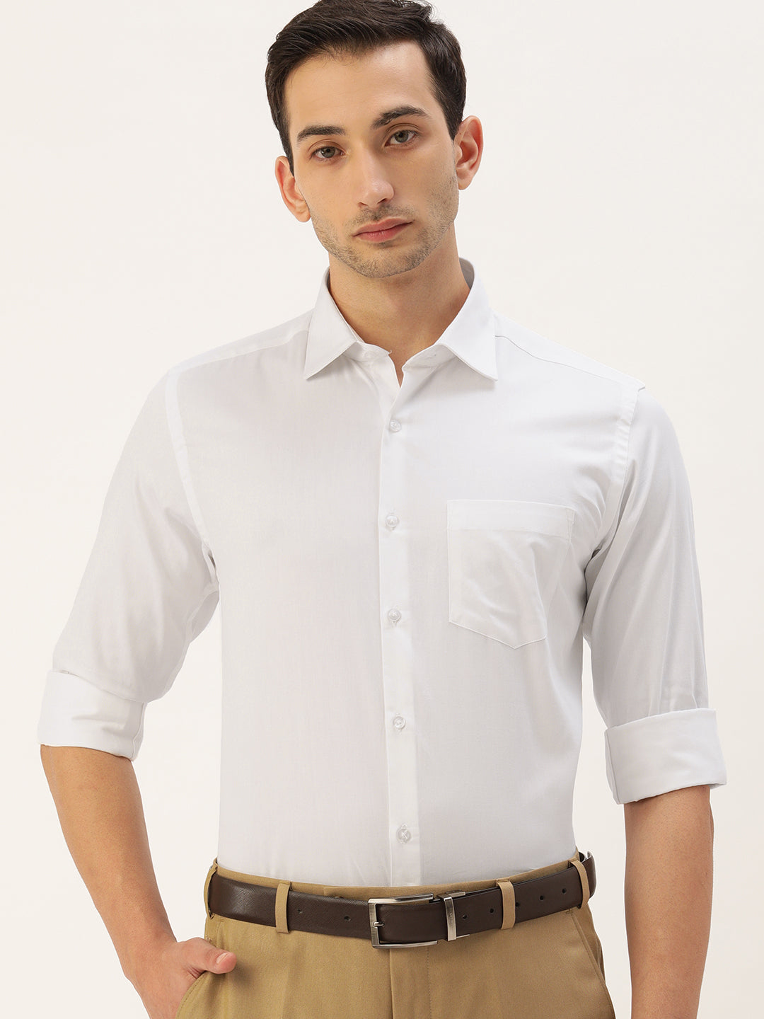 Men White Solid Regular Fit Formal Shirt