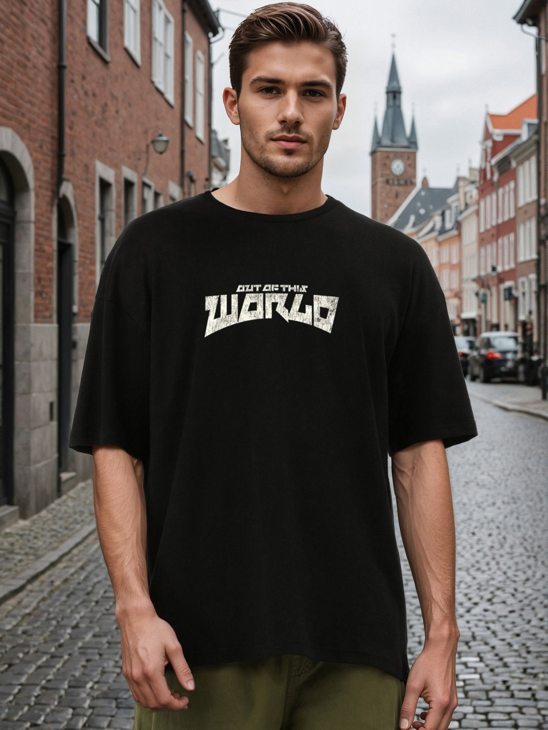 Men Black Typography Print Oversize T Shirt