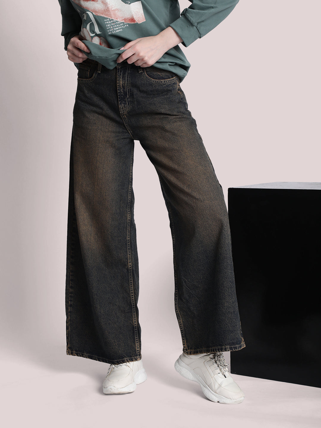 Women Rust Blue Tinted Wide-Leg Jeans