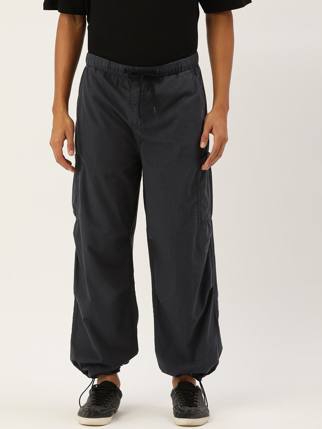 Men Navy Blue Parachute Fit Solid Cargo Trouser