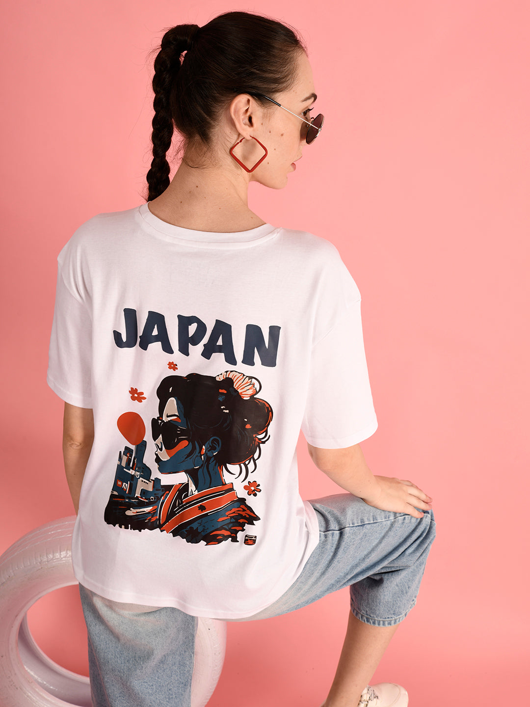 Women Over Size Fit White T-Shirts - Japan