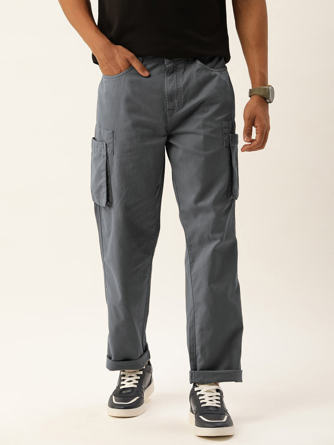 Men Light Grey Straight Fit Solid Cargo Trouser