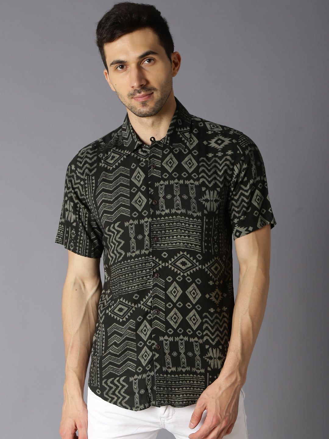 Men Green Slim Fit Tribal Pattern Casual Shirt