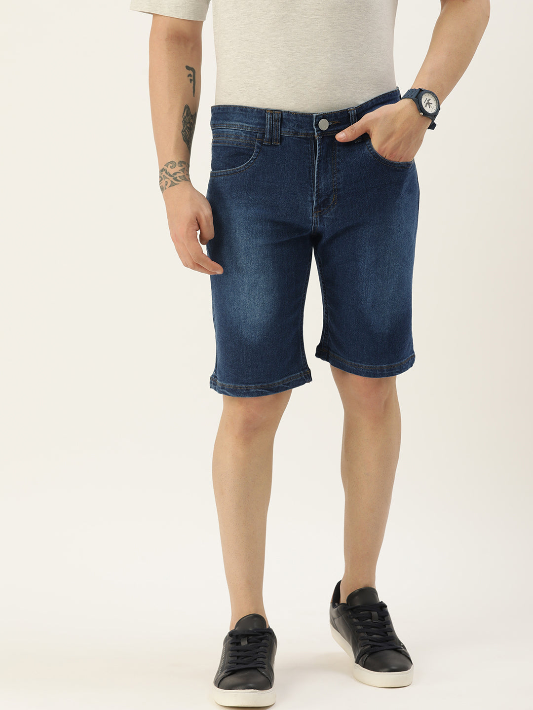 Men Mid Blue Regular Fit Solid Casual Shorts