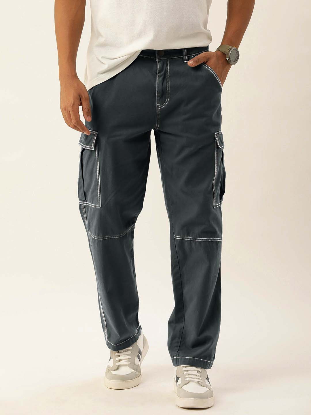 Men Dark Grey Overdyed Relaxed Fit Solid Cargo Trouser with Contrast Stitch