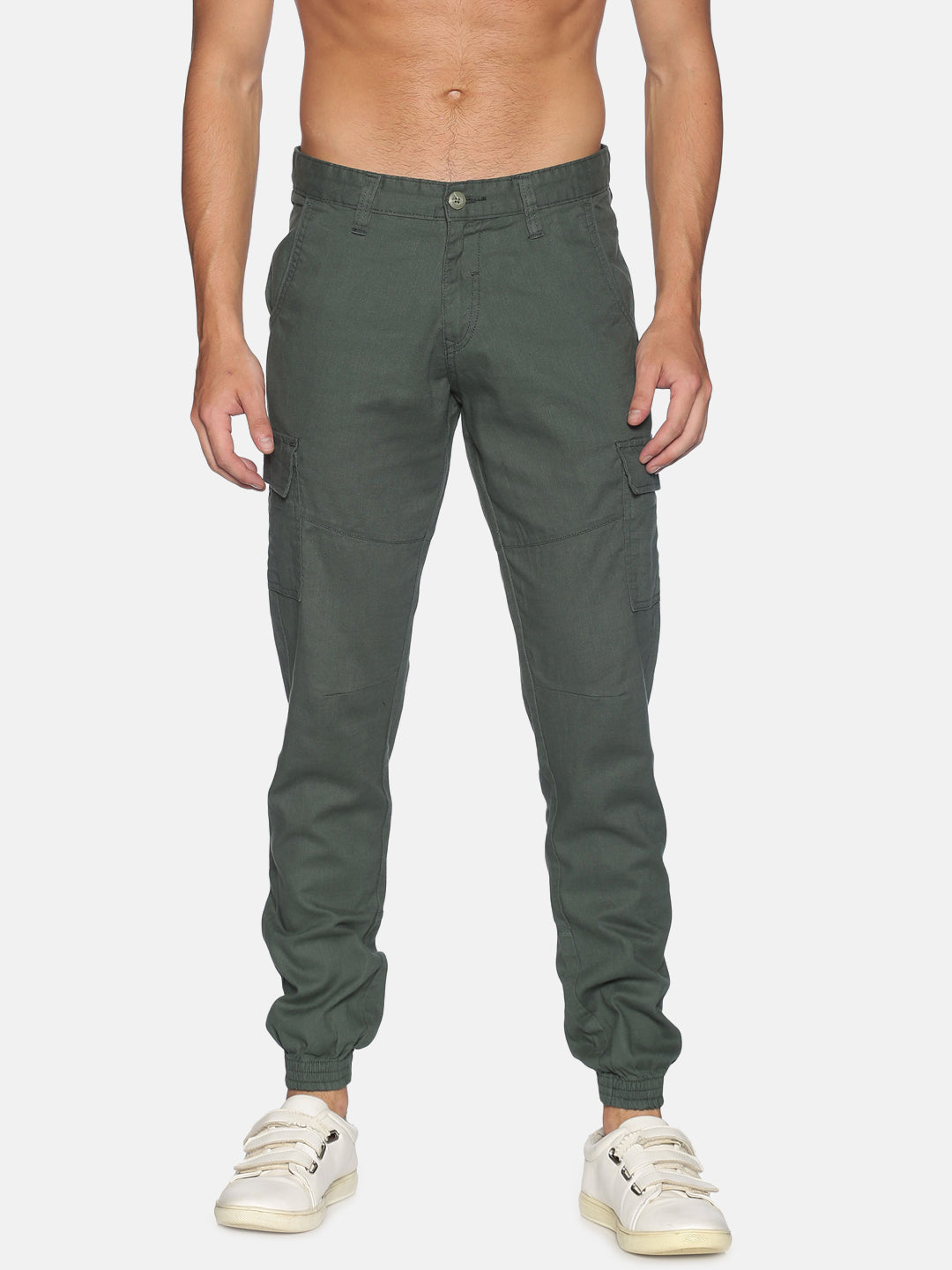 Men Dark Green Slim Fit Solid Cargo Jogger