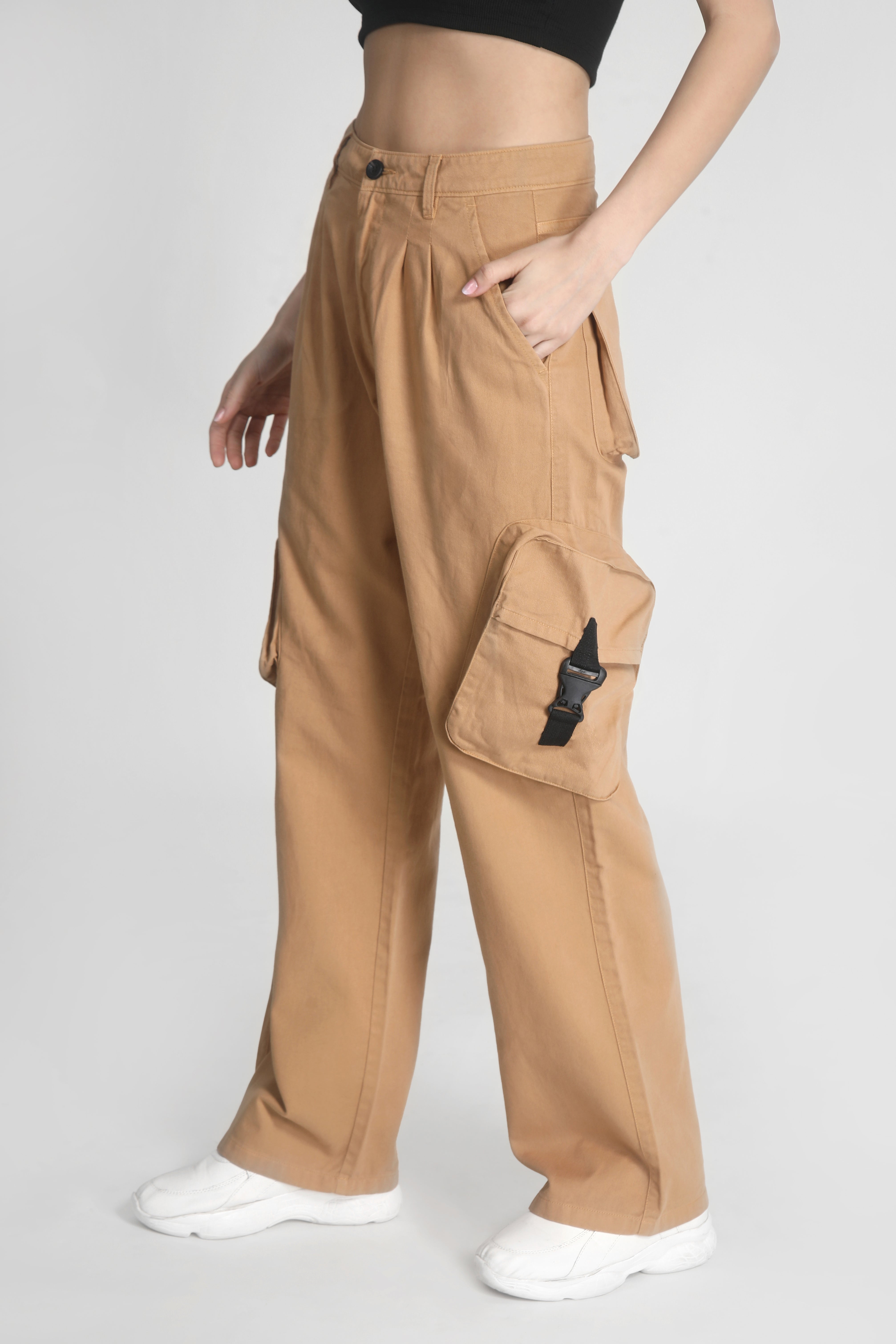 Women-Straight-fit-Cargo-trouser-with-Buckle-Detailing_1