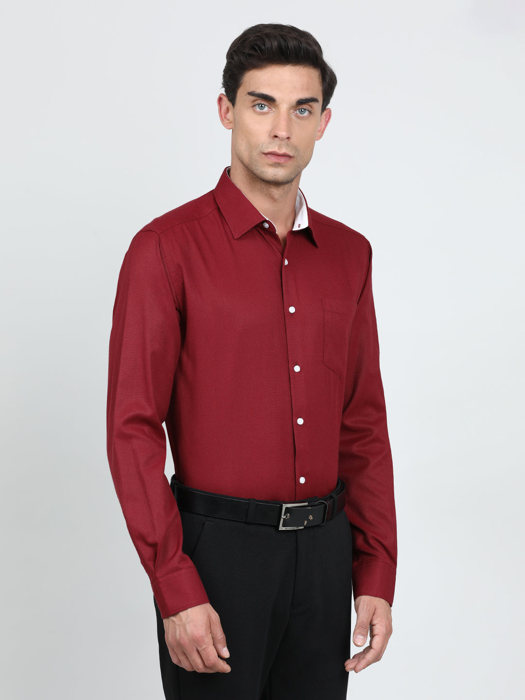 Men Maroon Regular Fit Textured Poly Cotton Formal Shirt