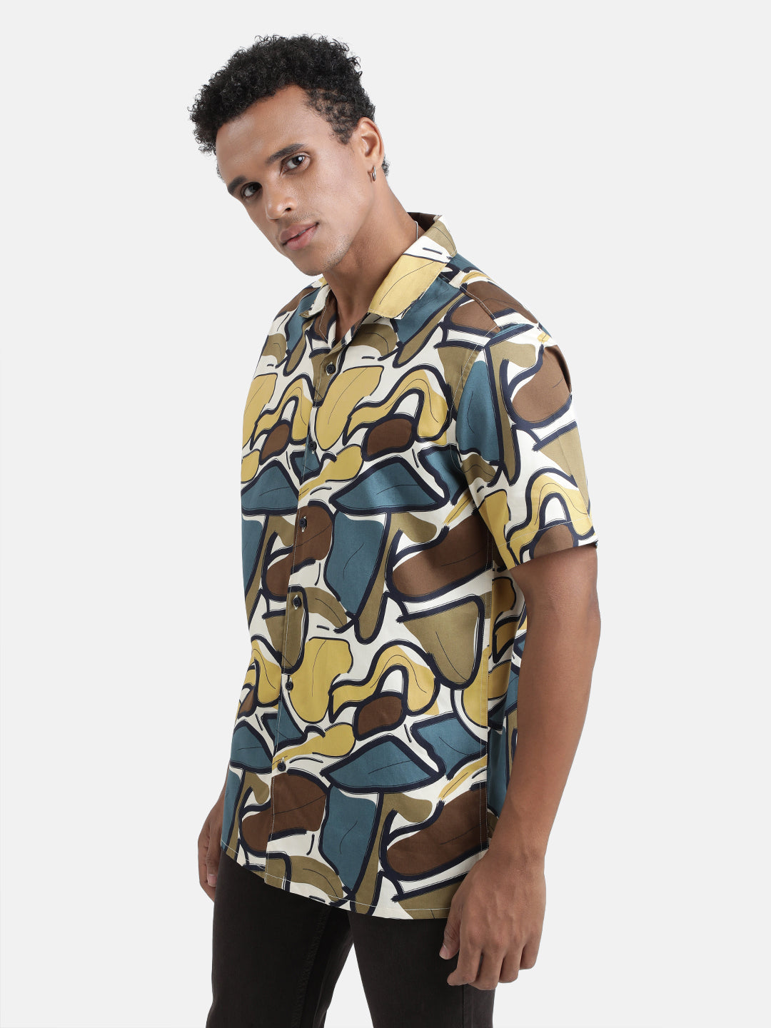 Men Mustard Digital Print Half Sleeves Casual Shirt