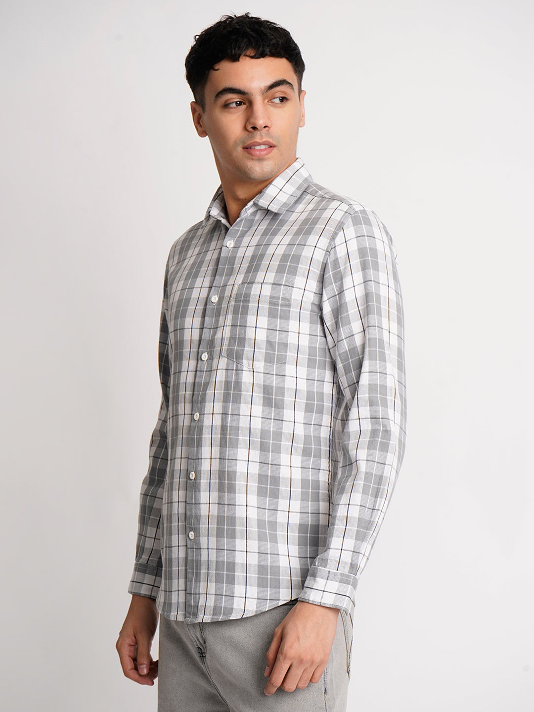 Men Grey Checked Single Pocket Shirt