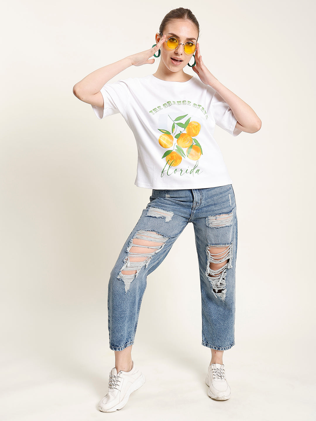 Women Heavy Distressed Balloon Fit Jeans