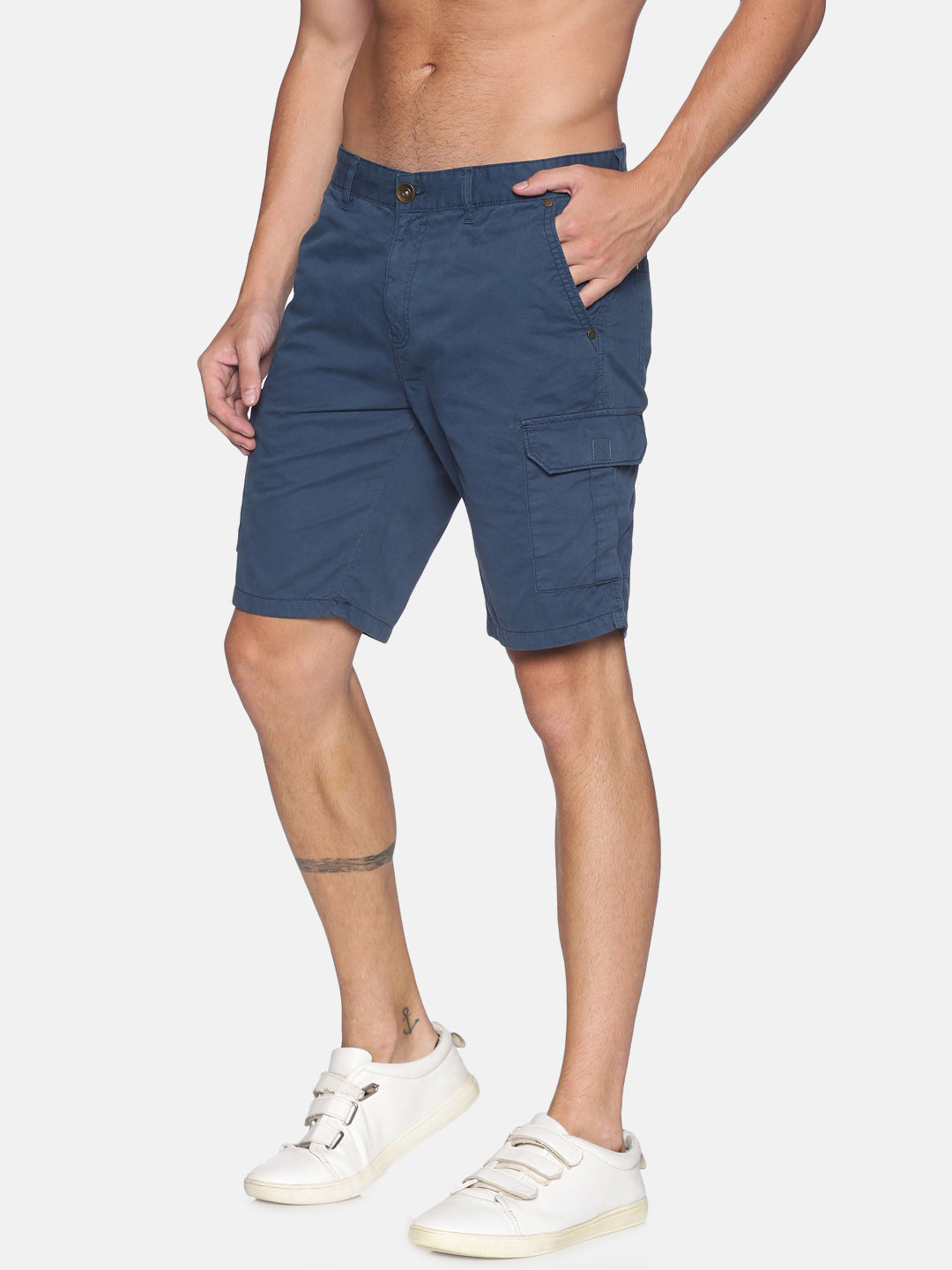 Men Blue Slim Fit Solid Cargo Shorts