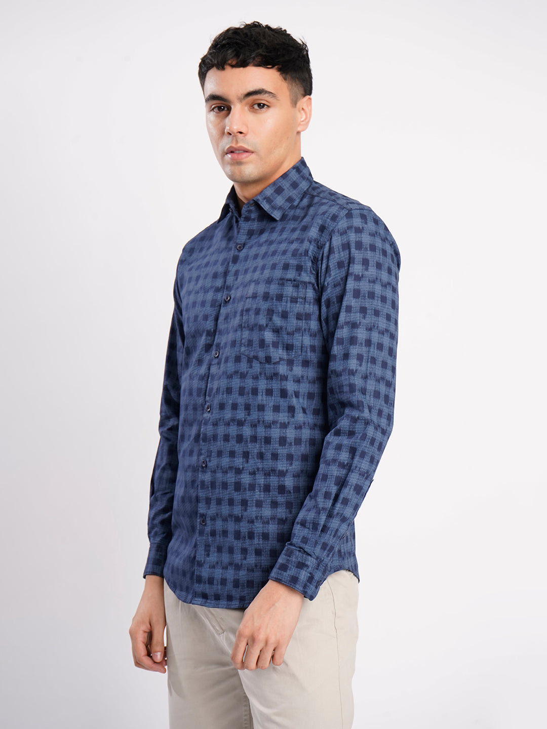 Men Blue Checked Single Pocket Shirt