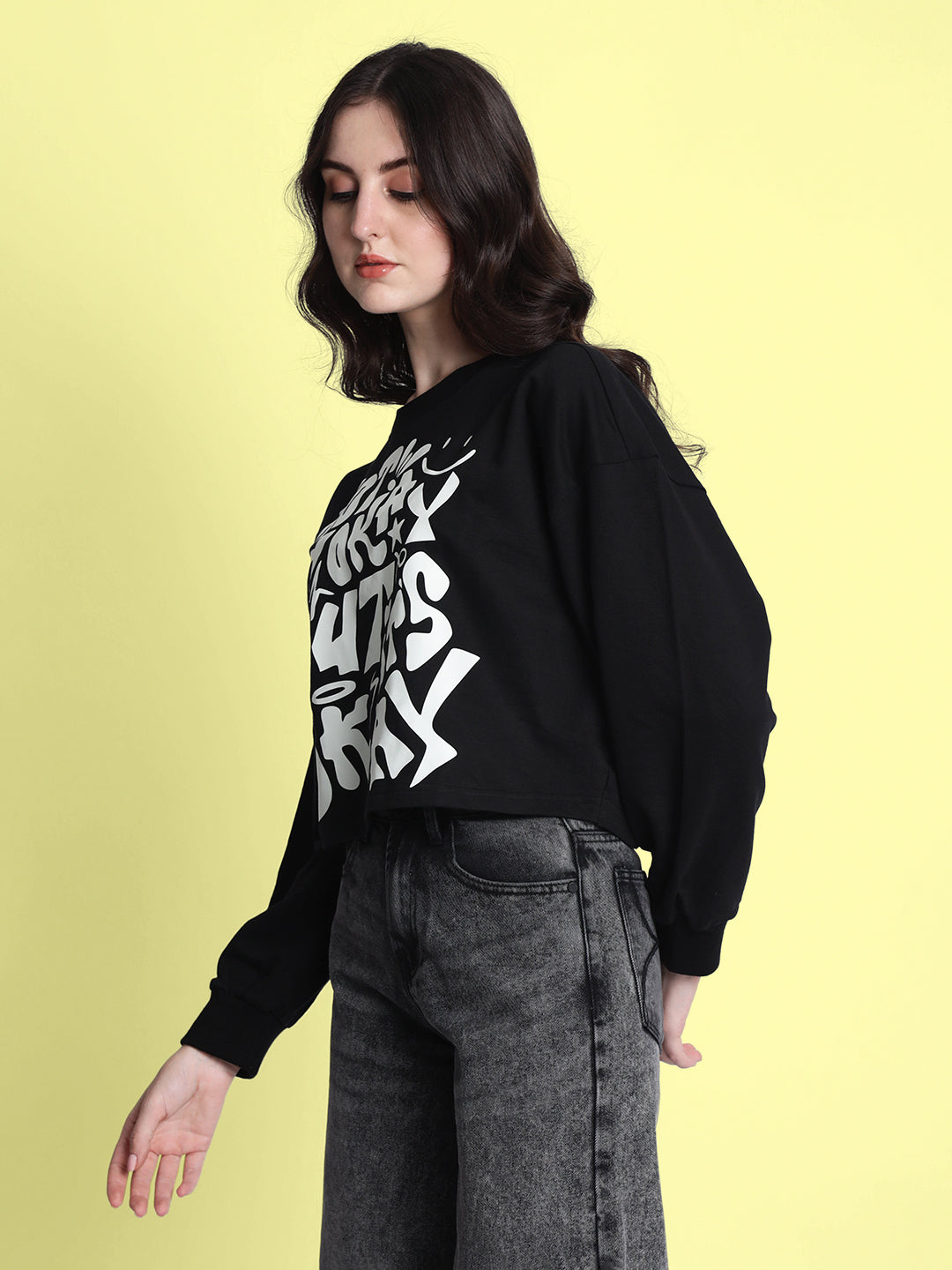 Women Black Typography Printed Cropped Sweatshirt