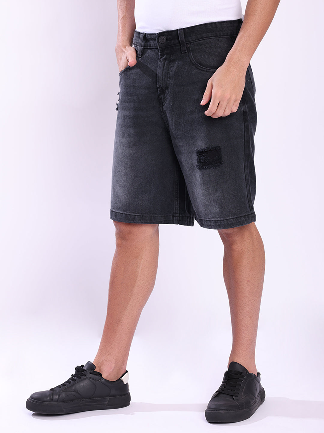 Men Black Baggy Fit Distressed denim Shorts