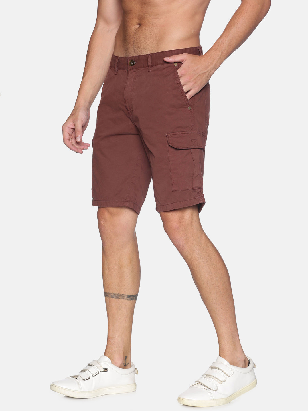 Men Maroon Slim Fit Solid Cargo Shorts