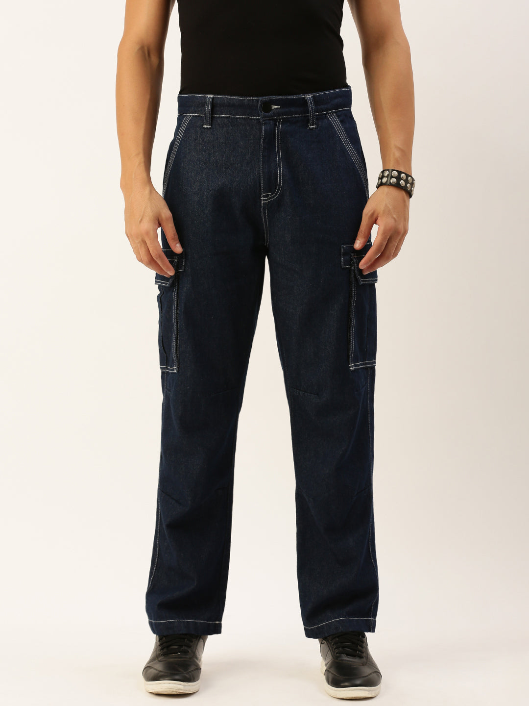 Men Navy Blue Relaxed Fit Solid Cargo Jeans