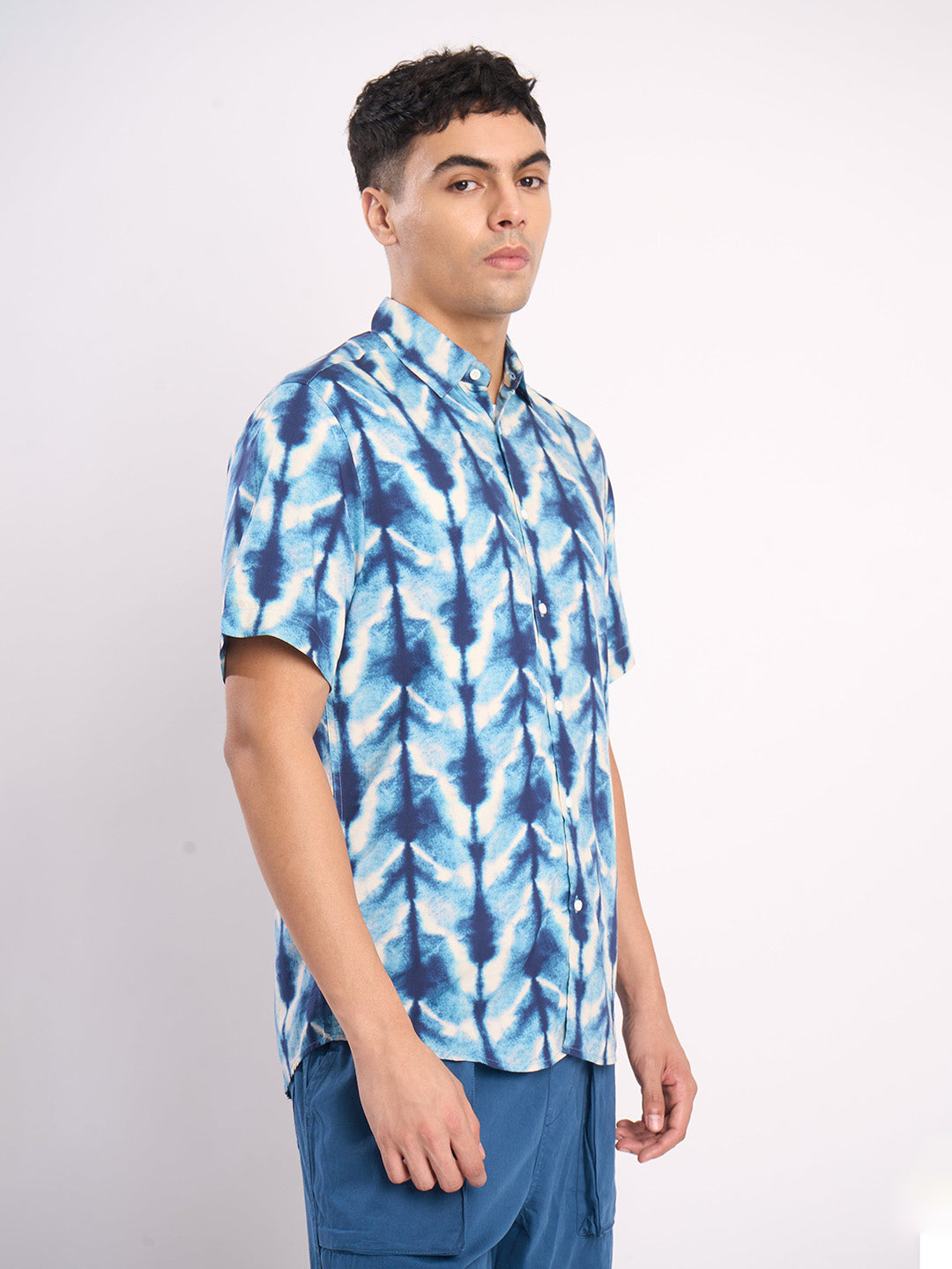 Men Blue and White Abstract Printed Shirt