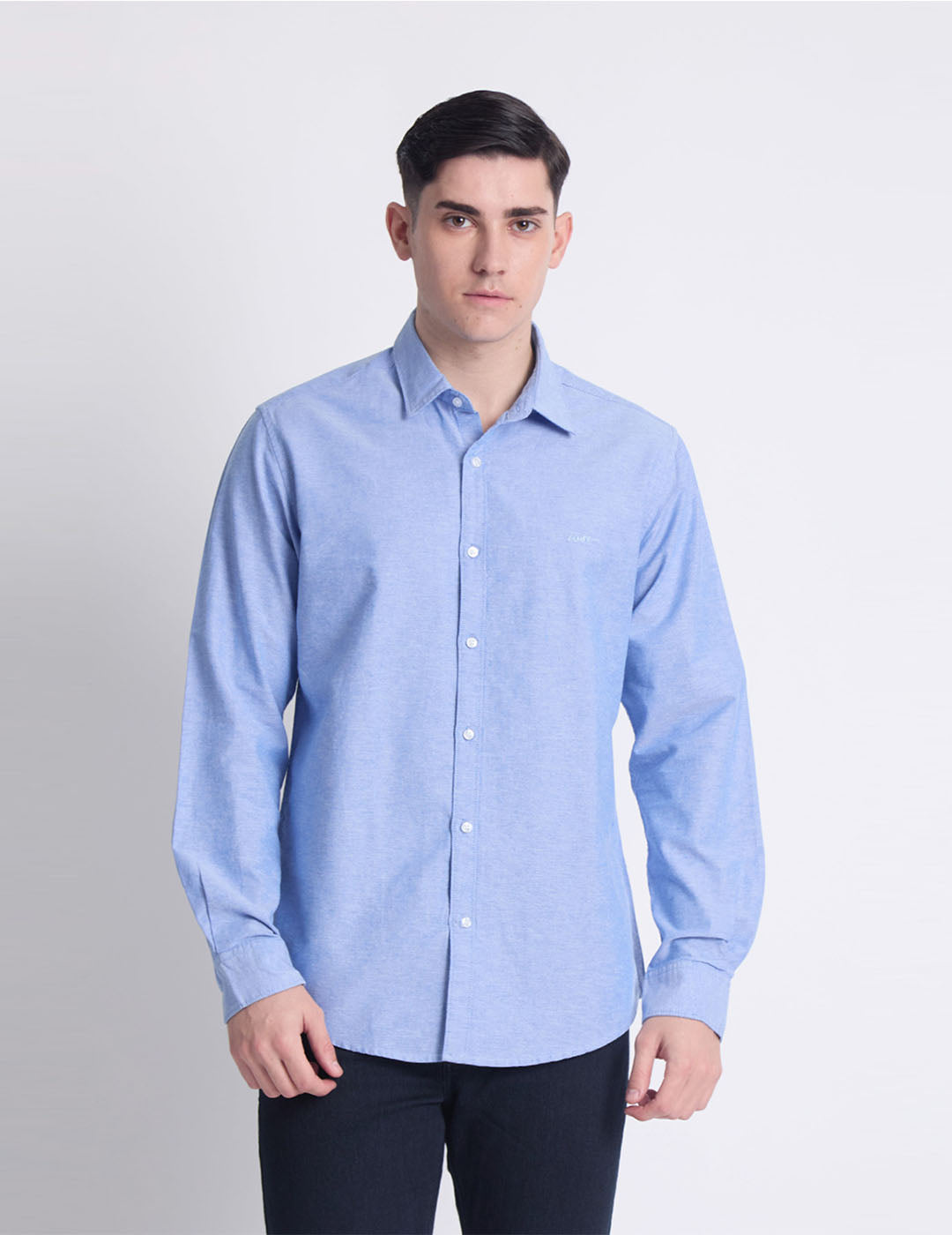 Men Blue Regular-Fit Textured Casual Shirt