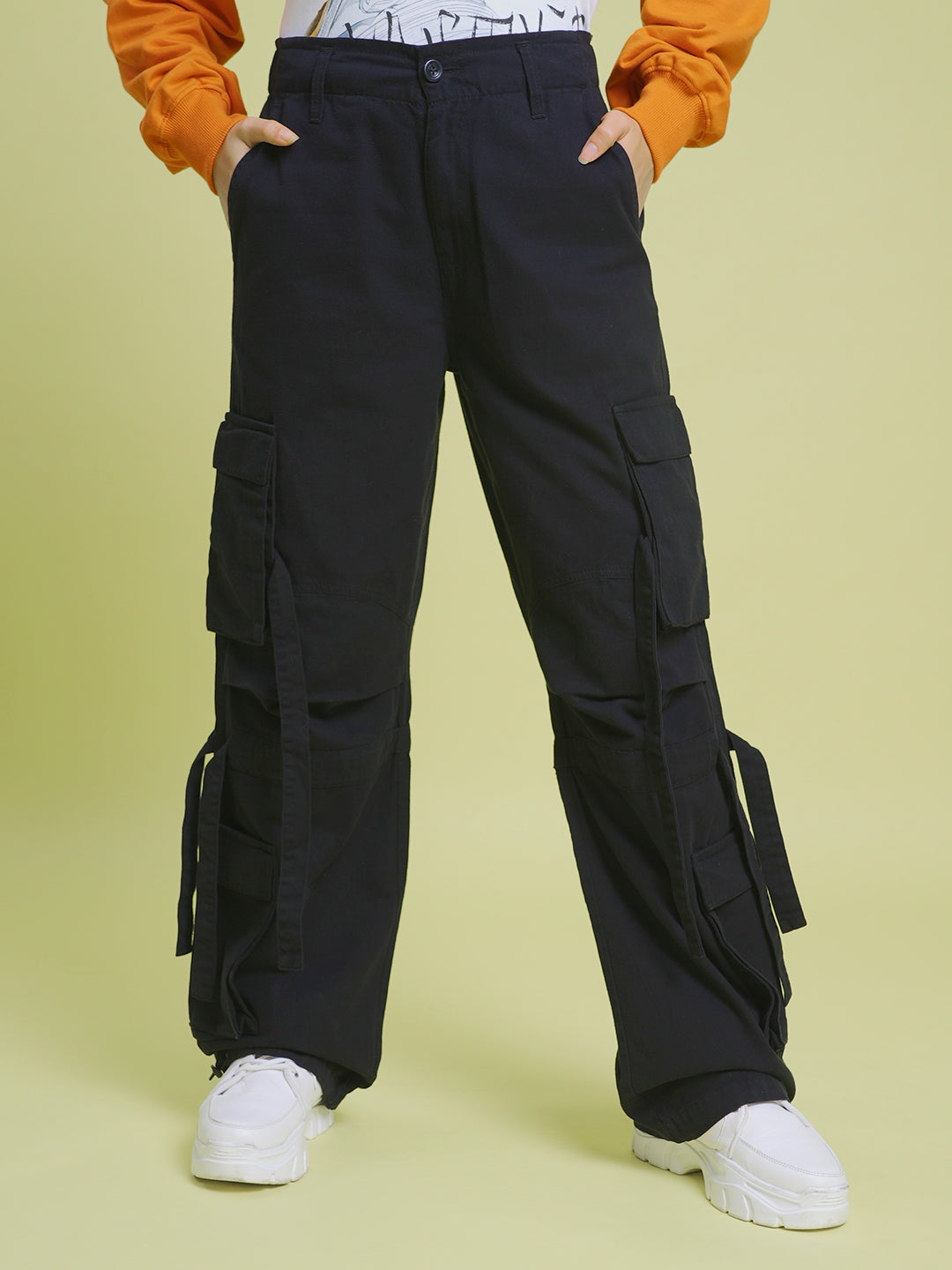 Women Classic Straight Fit High-Rise Cargos Trousers