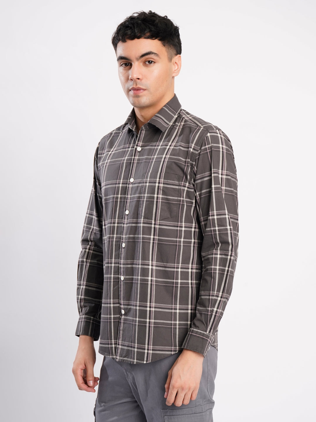 Men Grey Checked Single Pocket Shirt