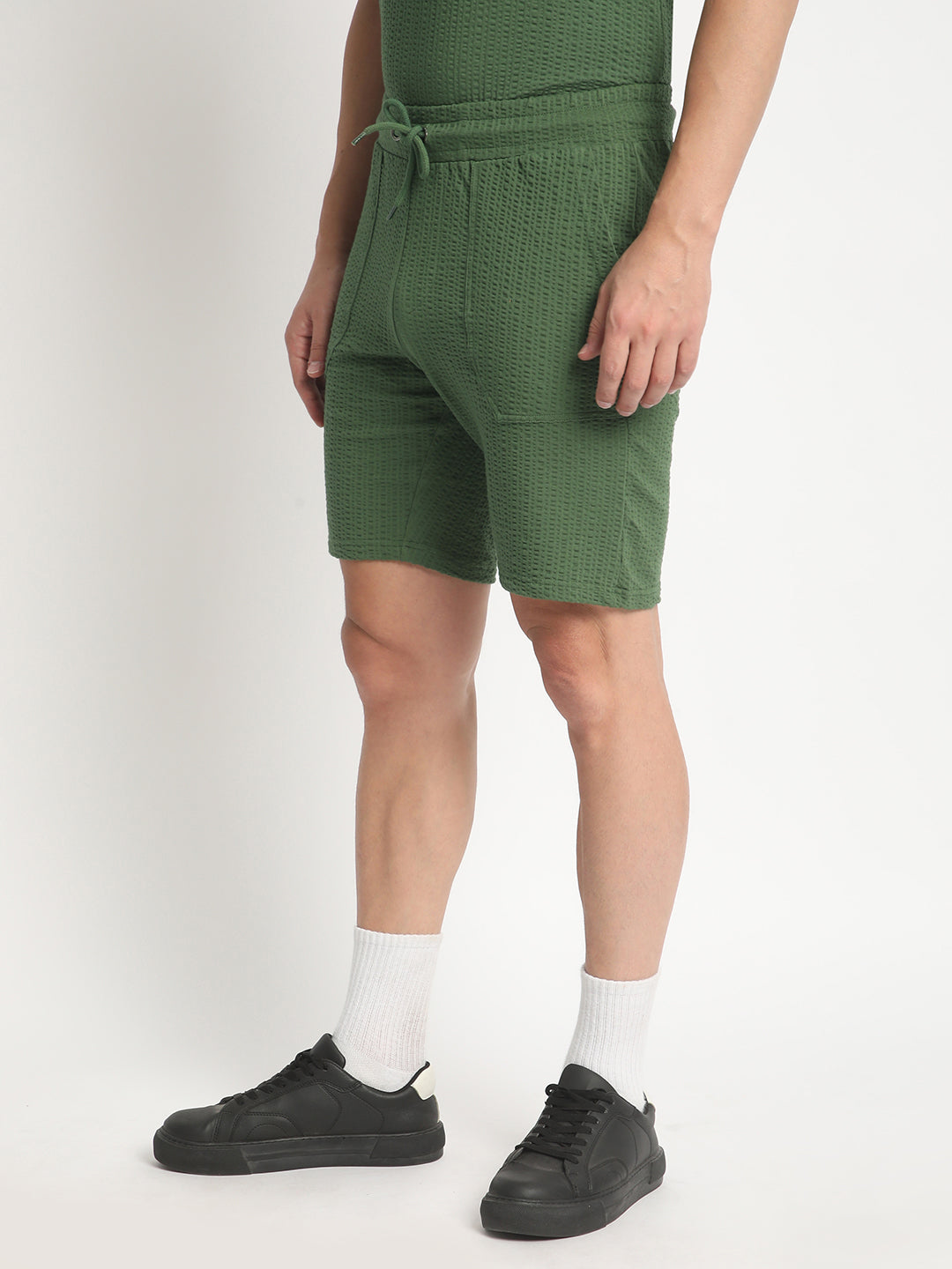 Men Bottle Green Regular Fit Knitted Seersucker Solid Casual Shorts