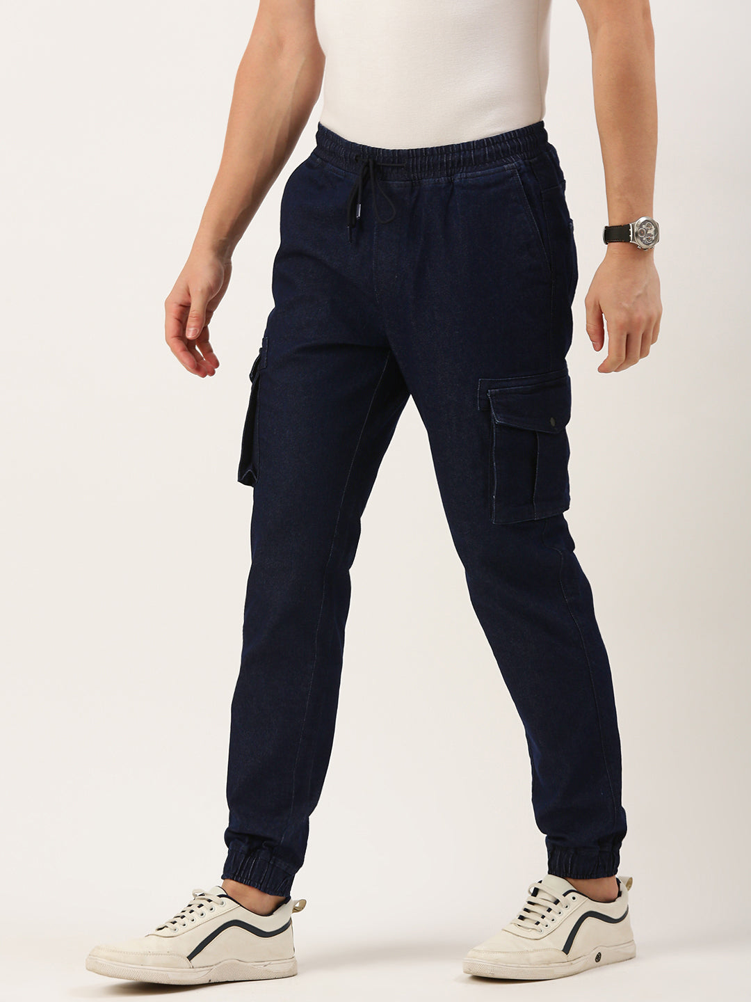 Men Navy Regular Fit Solid Cargo Jogger Jeans