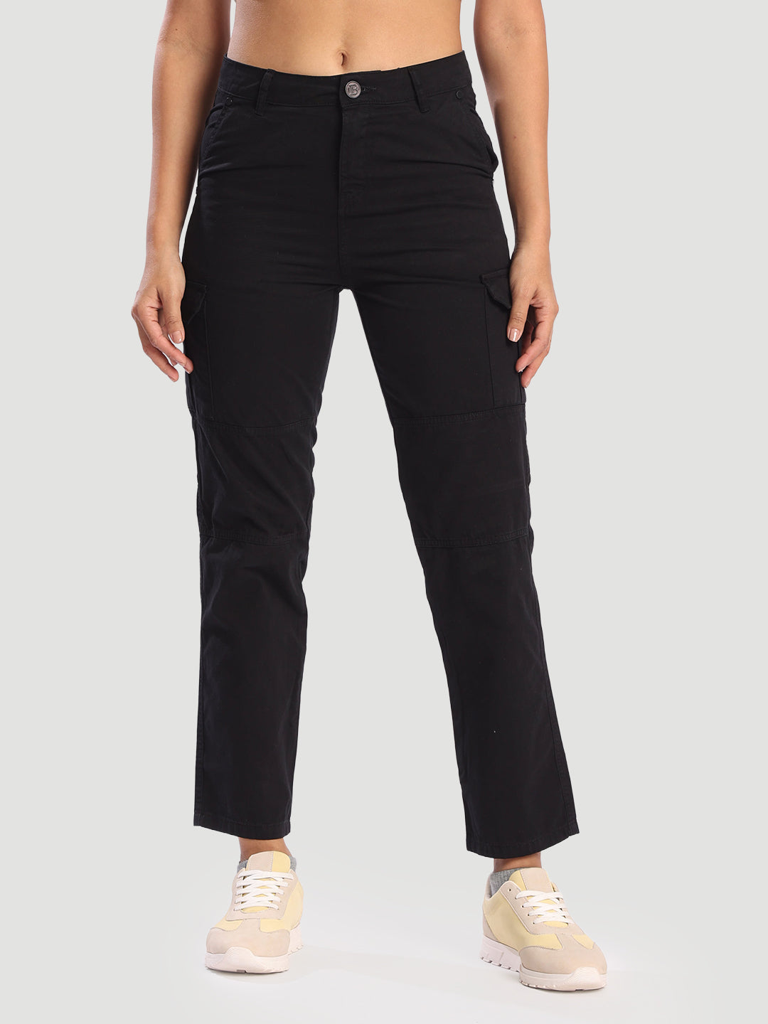 Women Brack Cargo Trousers