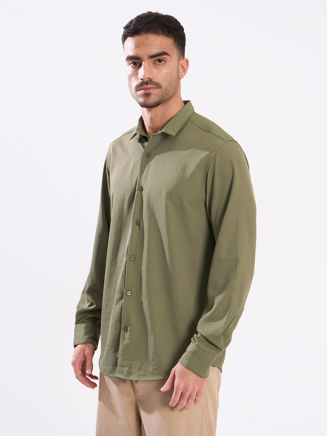 Men Green Soild Casual Shirt
