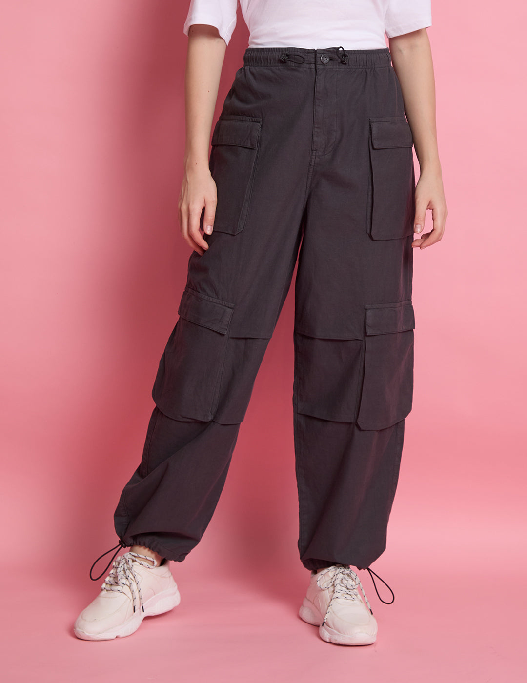 Women Solid Dark Grey Trouser