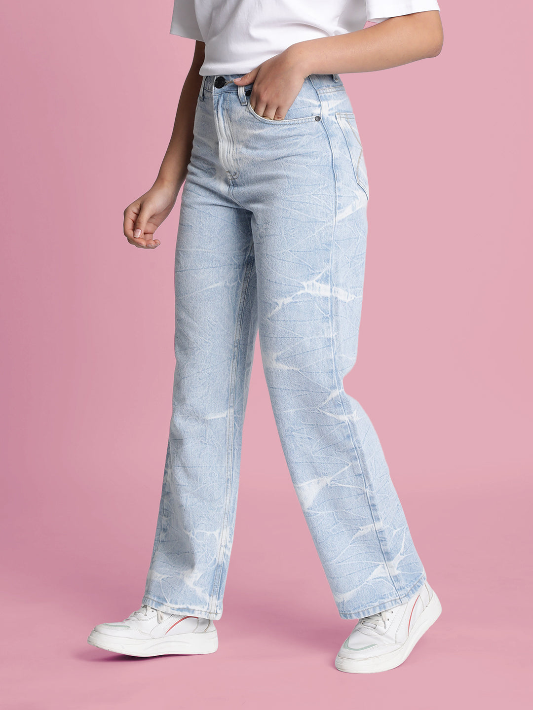 Women Light Blue Crushed-Look Straight Fit Jeans