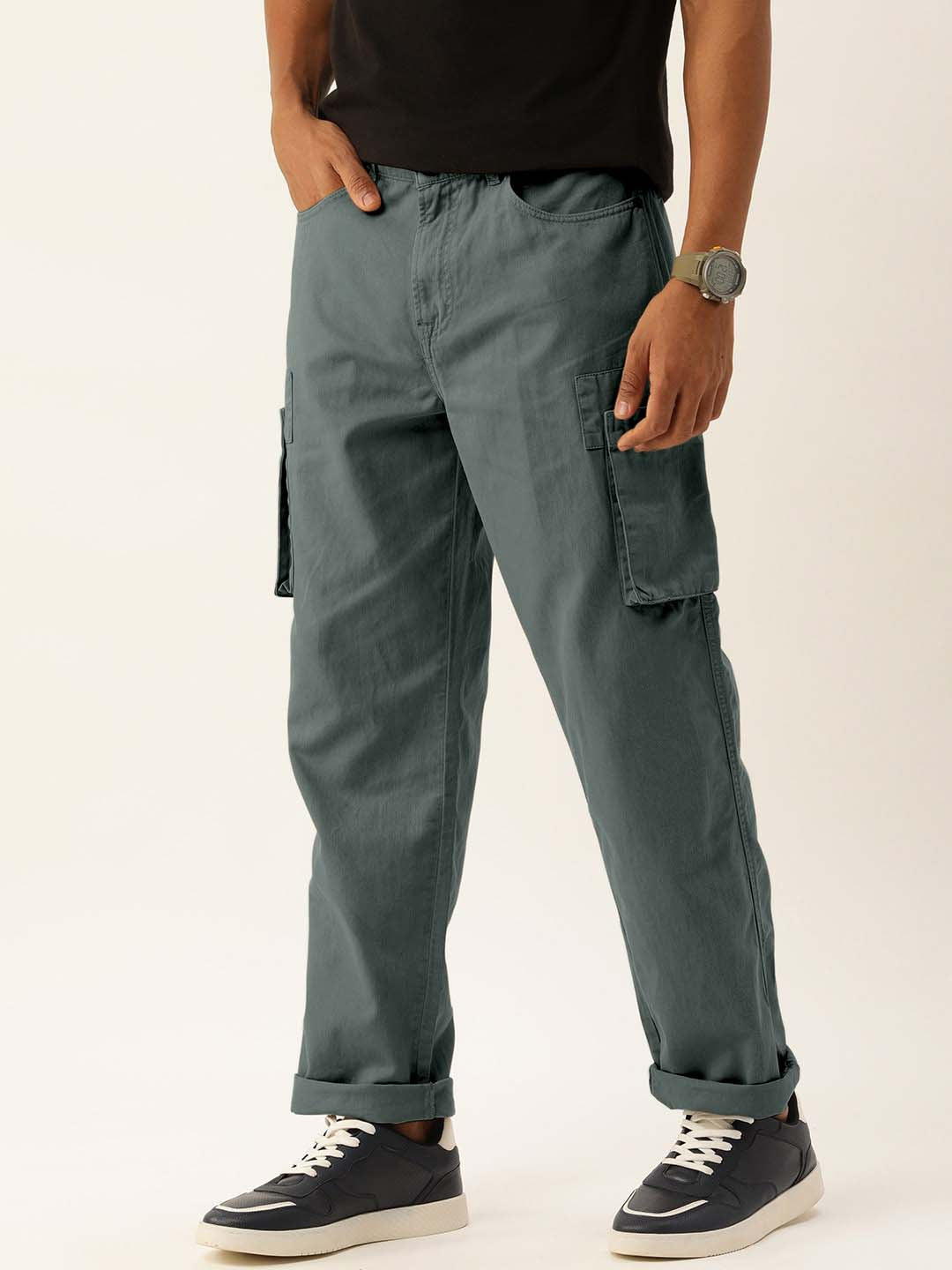 Men Iron Grey Straight Fit Solid Cargo Trouser