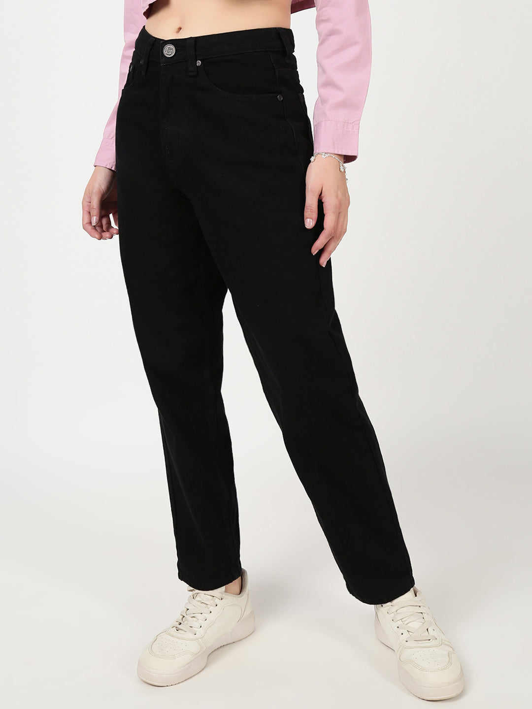 Women Black Carrot Fit Jeans