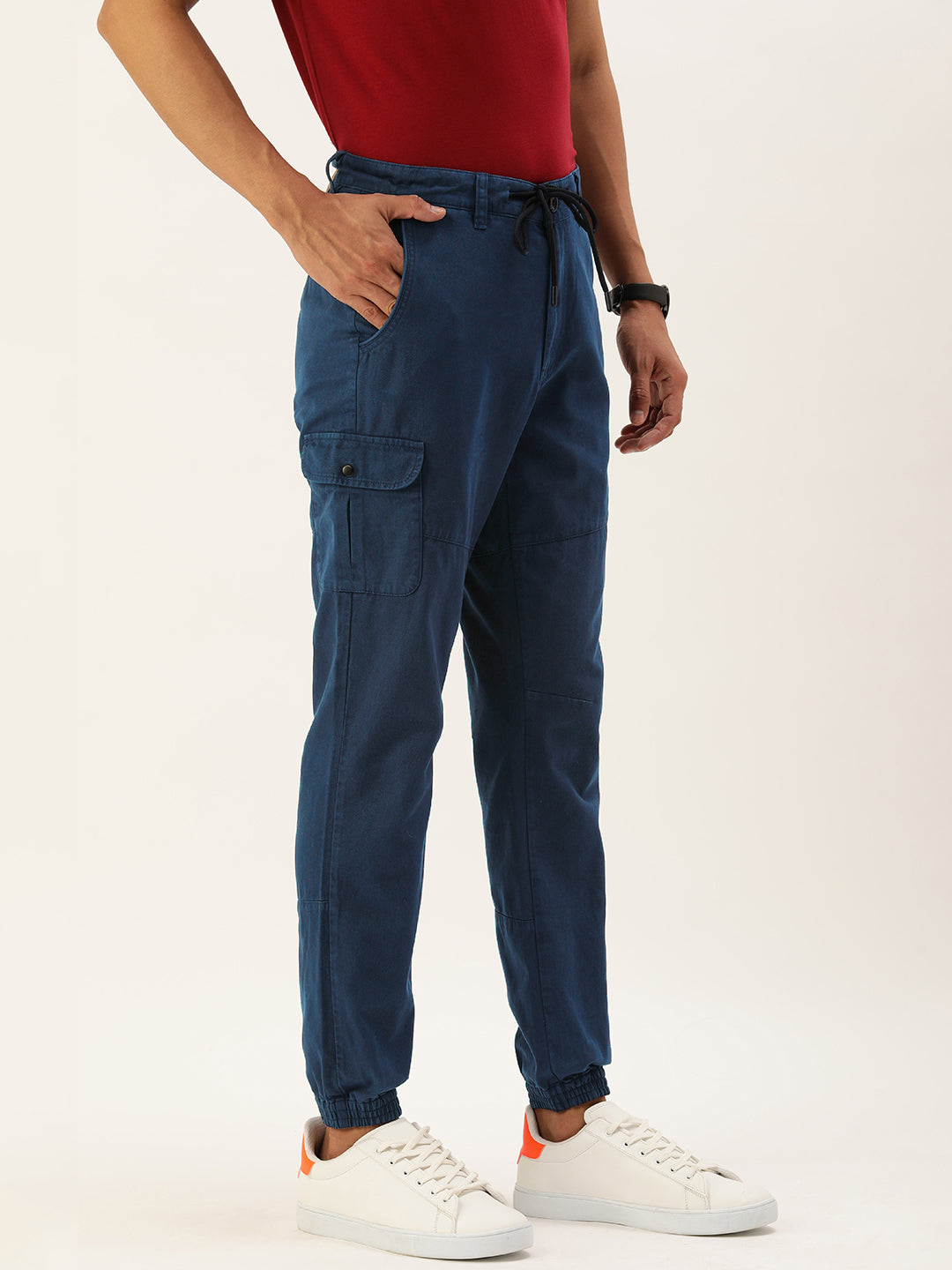 Men Blue Regular Fit Solid Cargo Jogger