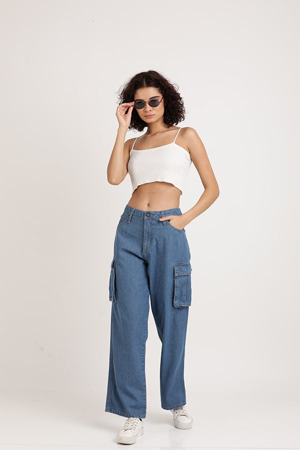 Women Blue Relaxed Fit Solid Cargo Jeans