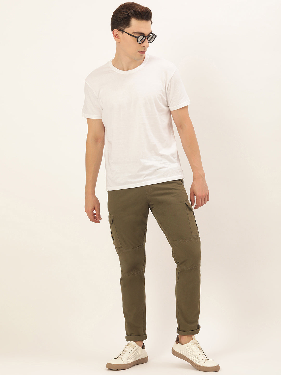 Men Olive Slim Fit Solid Cargo Trouser