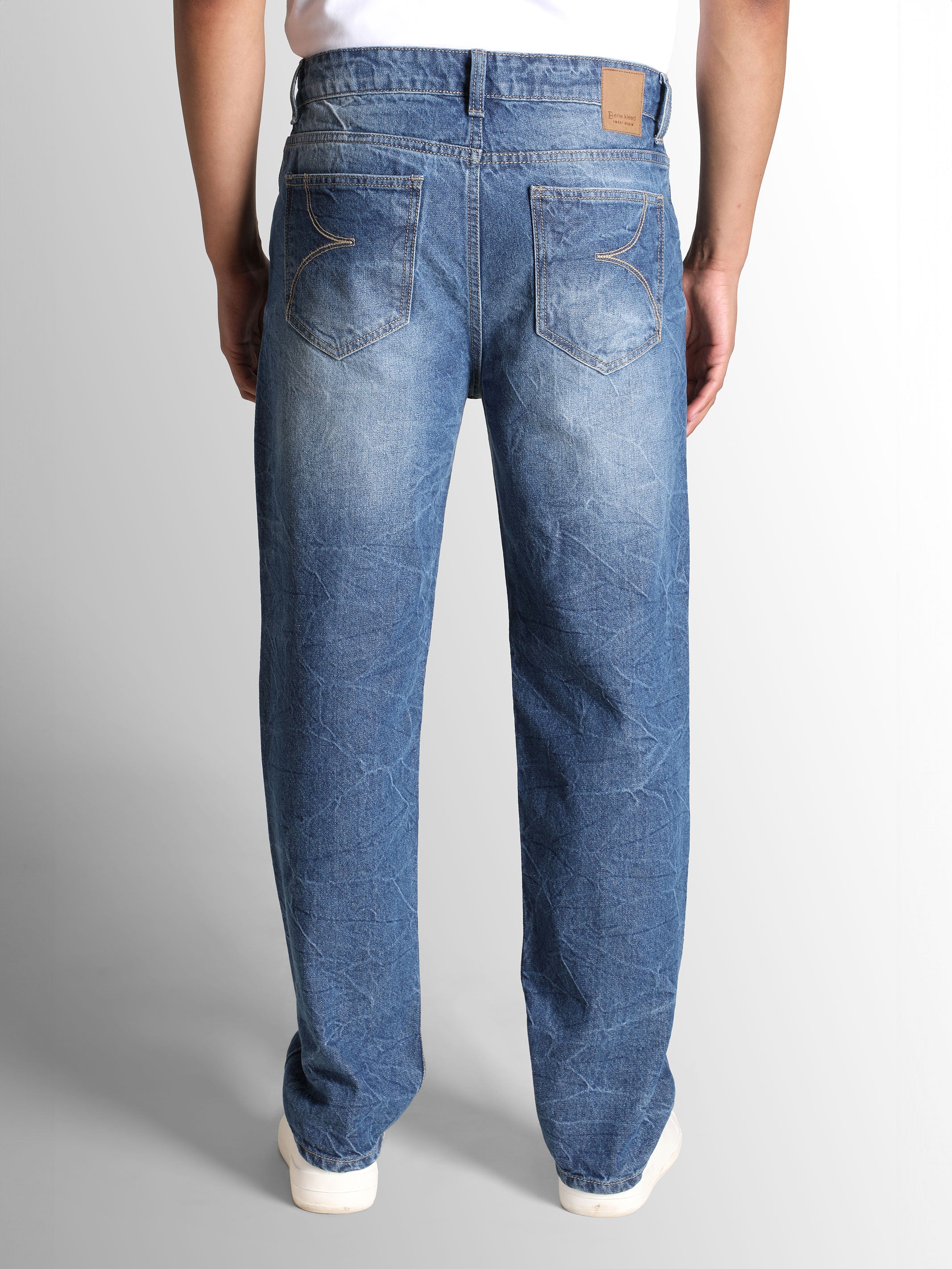 Men Relax Fit Wash Effect Jeans