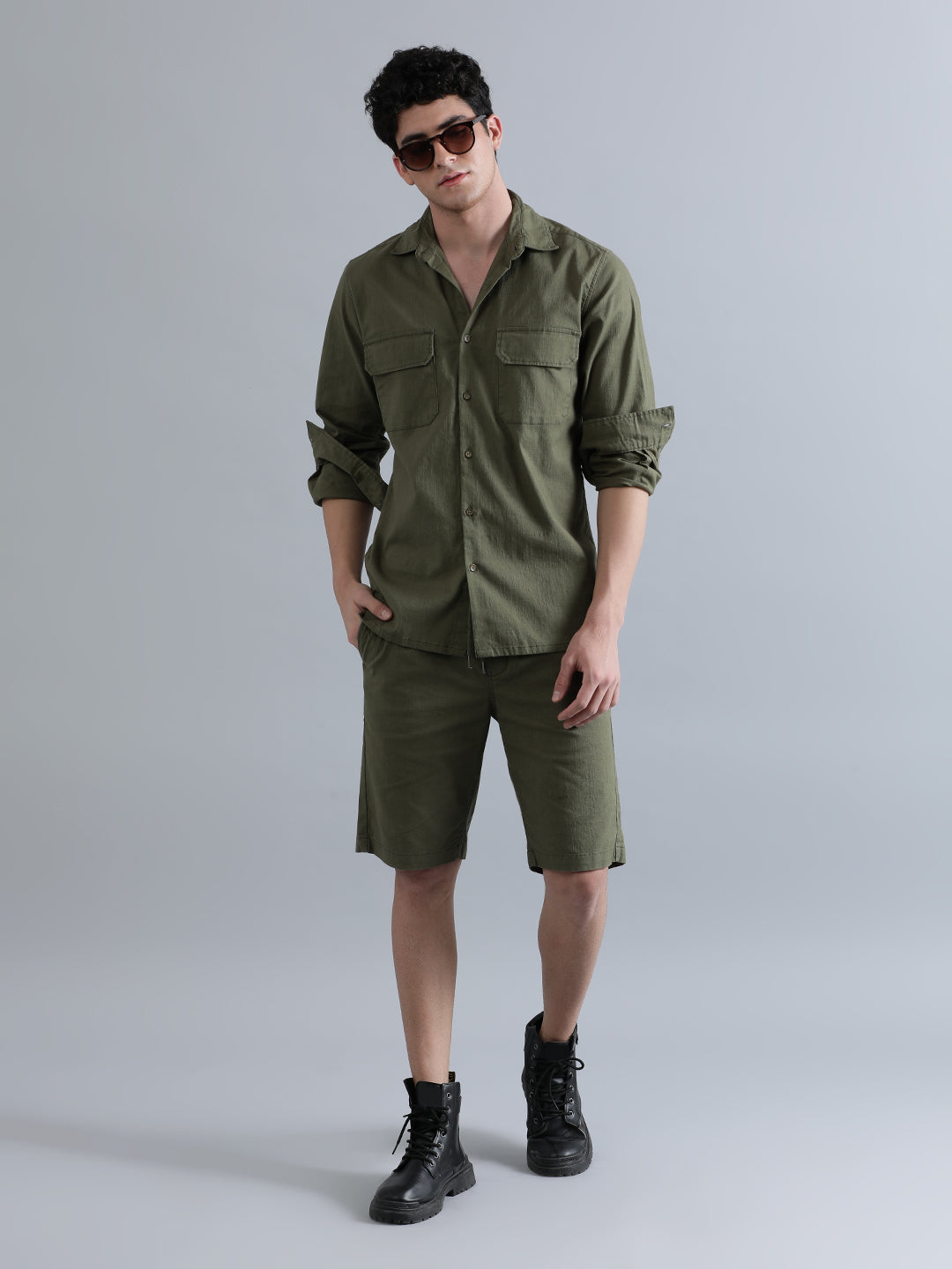 Men Moss Green Full Hand Stretchable Solid Shirt with Pocket Detailing